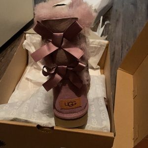 Purple UGG Bailey bow